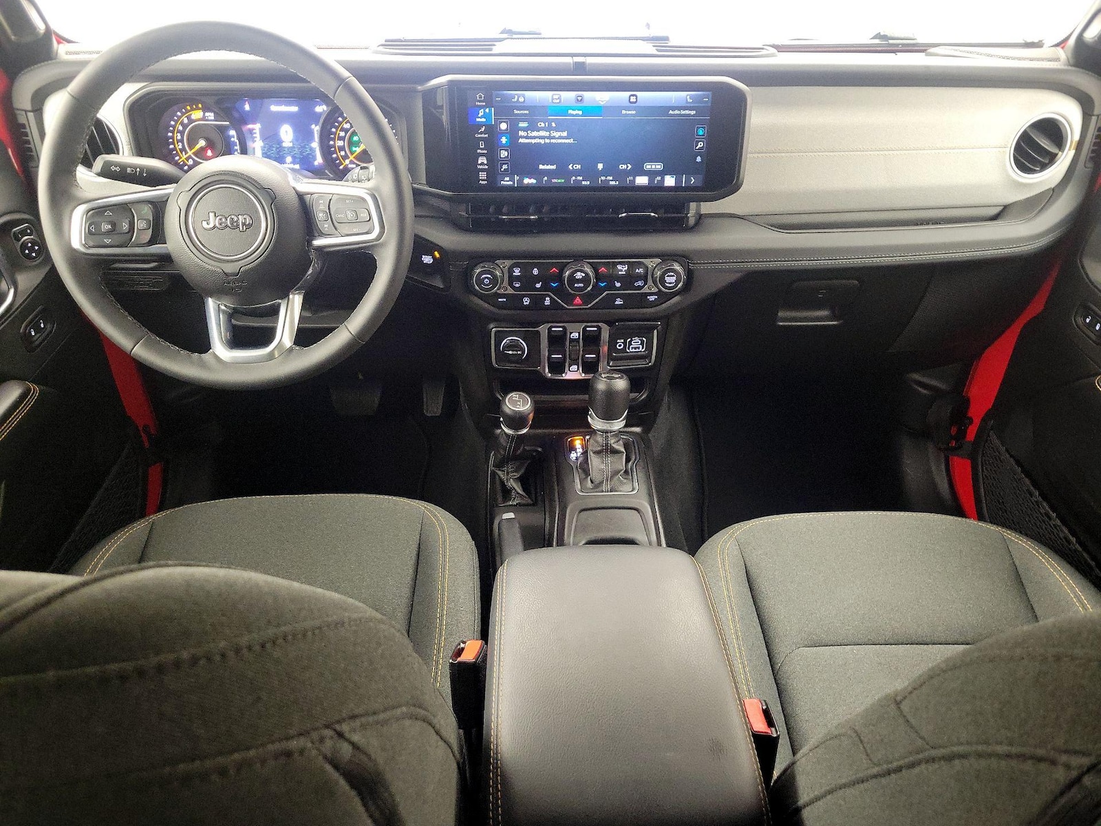 Apple CarPlay® & Android Auto™