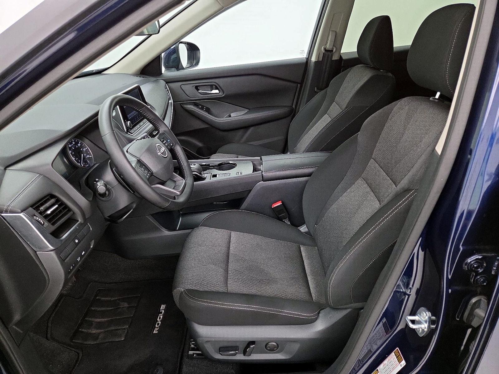 Power Seat(s) & Side Airbags