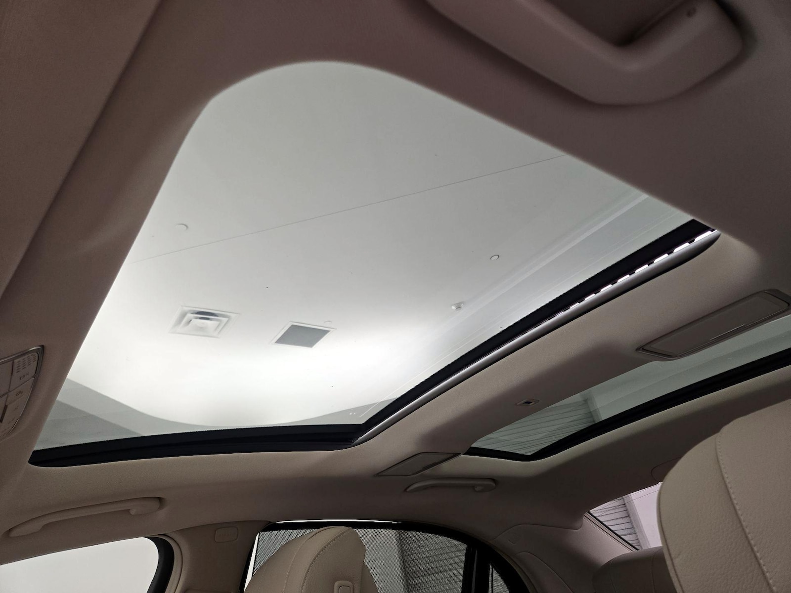 Panoramic Sunroof