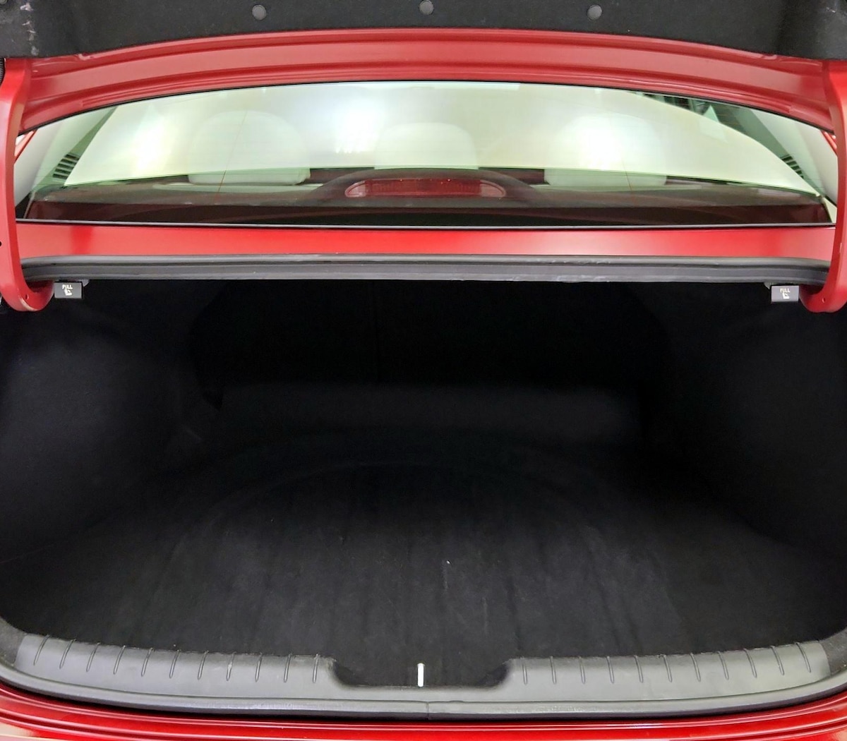 Trunk/Cargo (Seats Up)