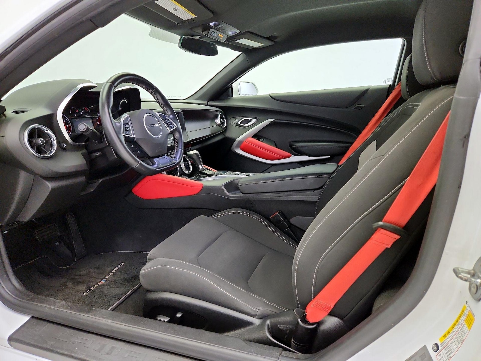 Power Seat(s) & Side Airbags