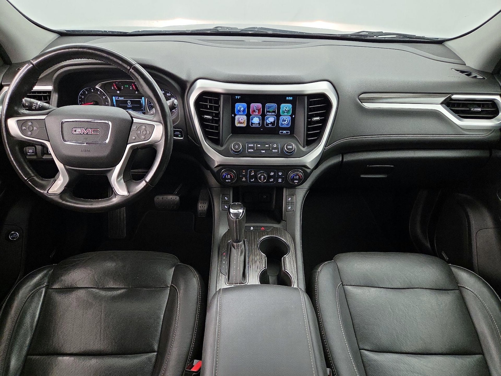 Apple CarPlay® & Android Auto™
