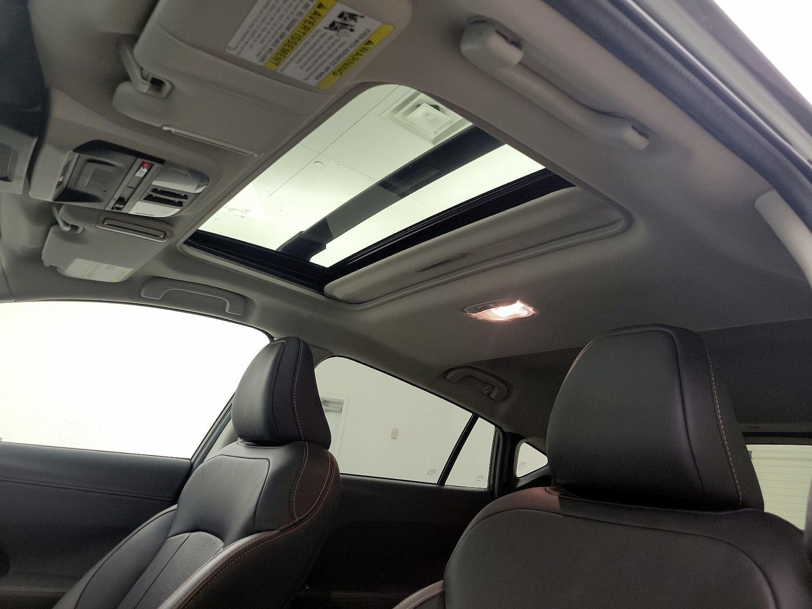 Sunroof(s) & Overhead Airbags