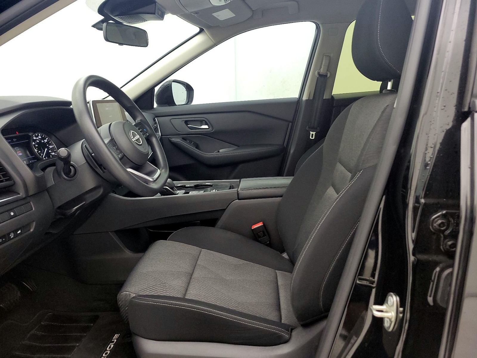 Power Seat(s) & Side Airbags