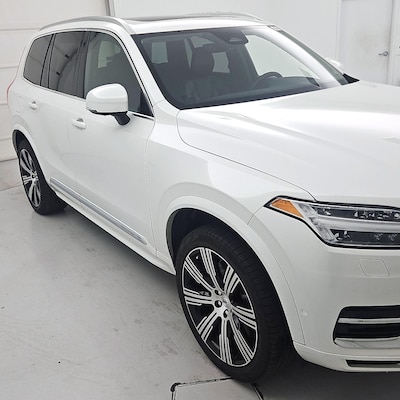 2024 Volvo XC90 Recharge PHEV T8 Plus Bright Theme