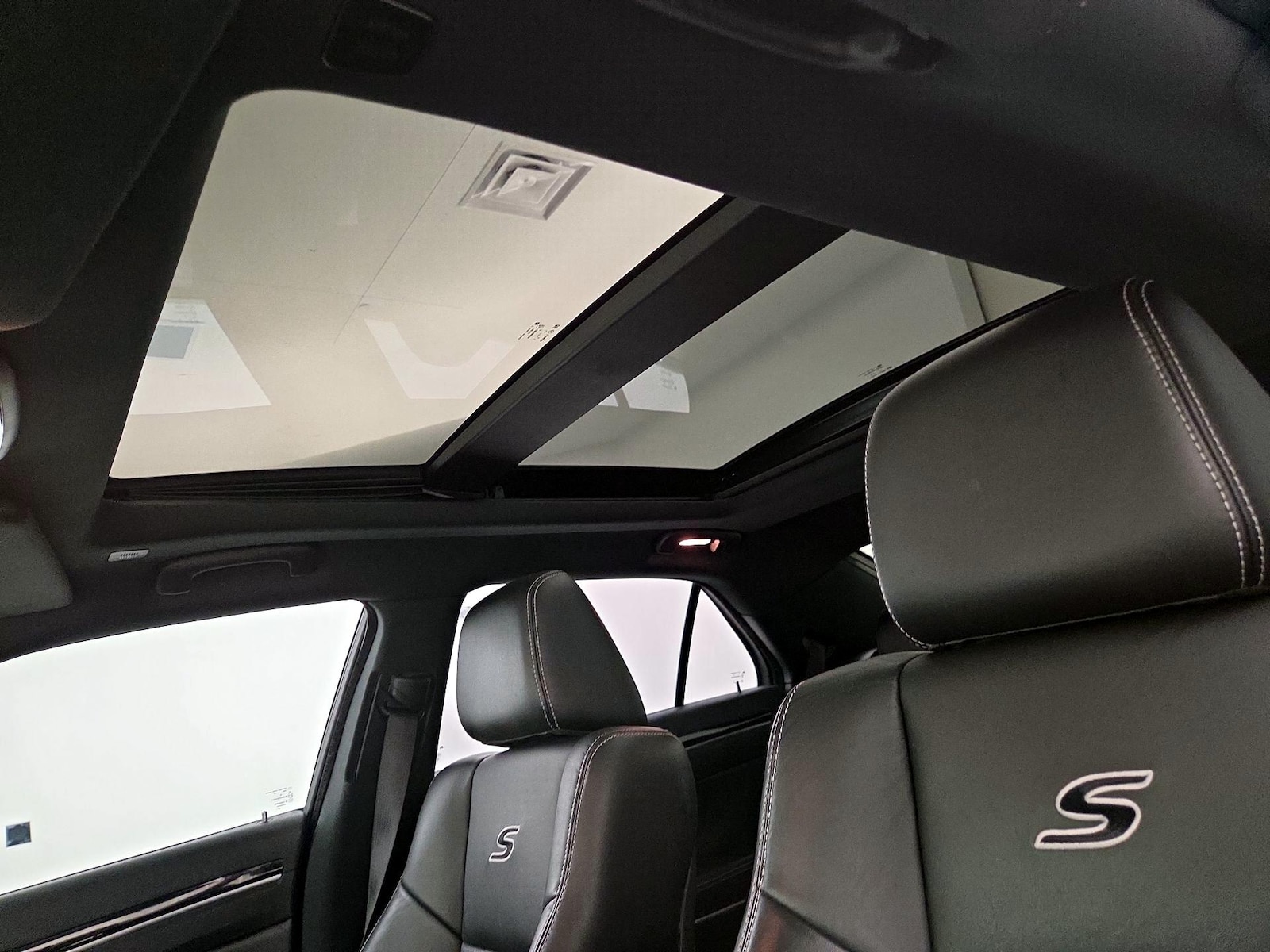 Panoramic Sunroof