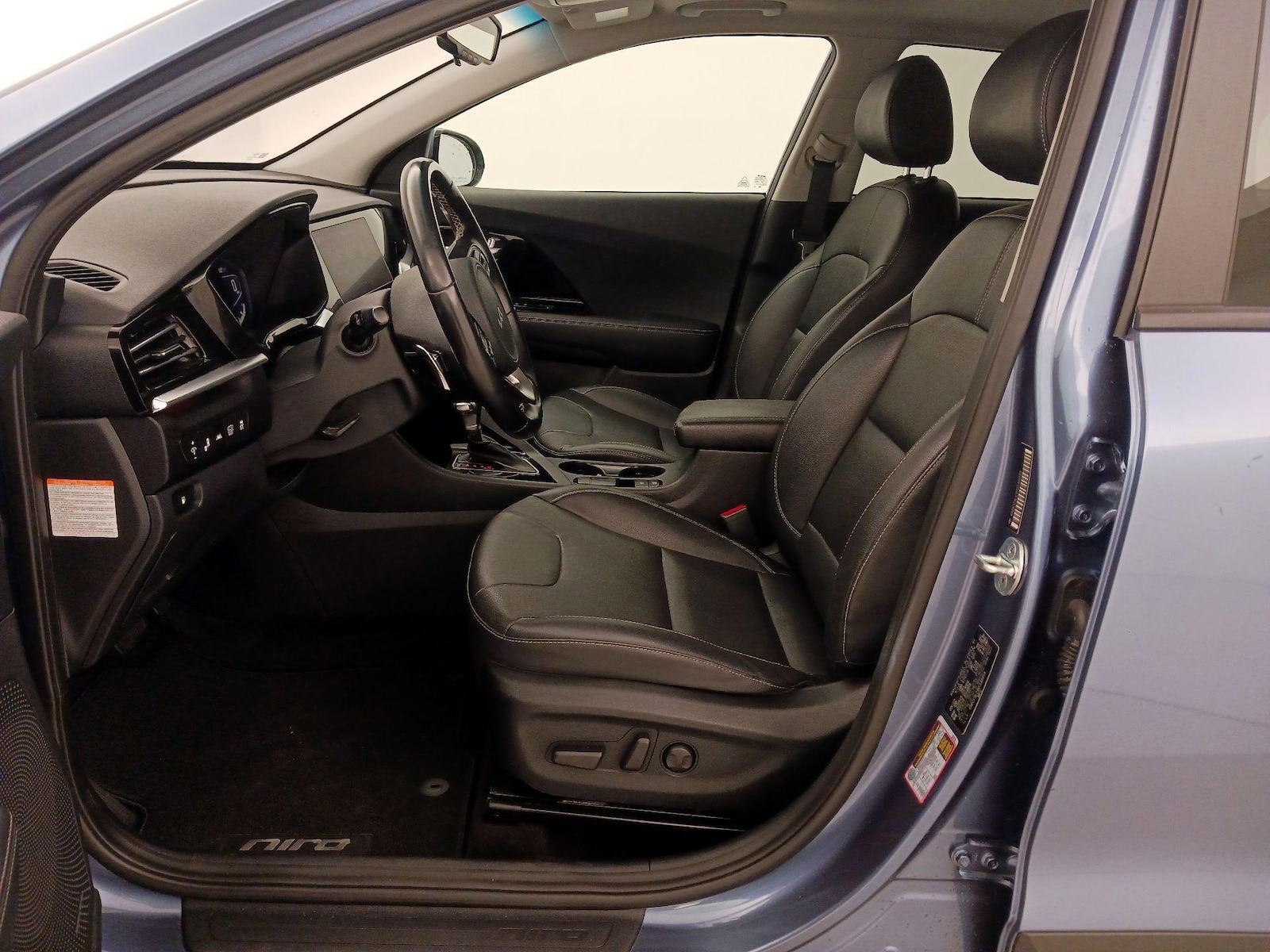 Power Seat(s) & Side Airbags
