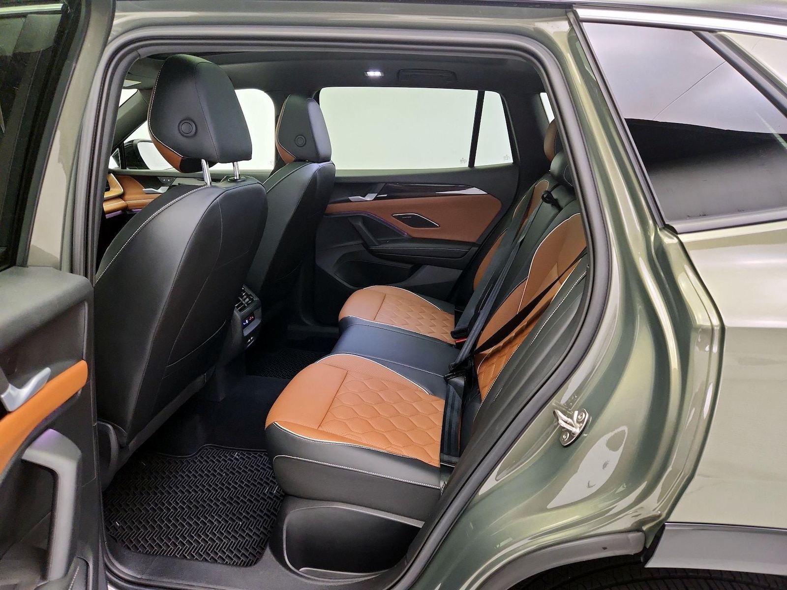 Rear Air Conditioning