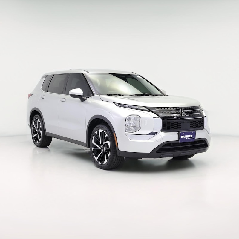 2022 Mitsubishi Outlander ES
