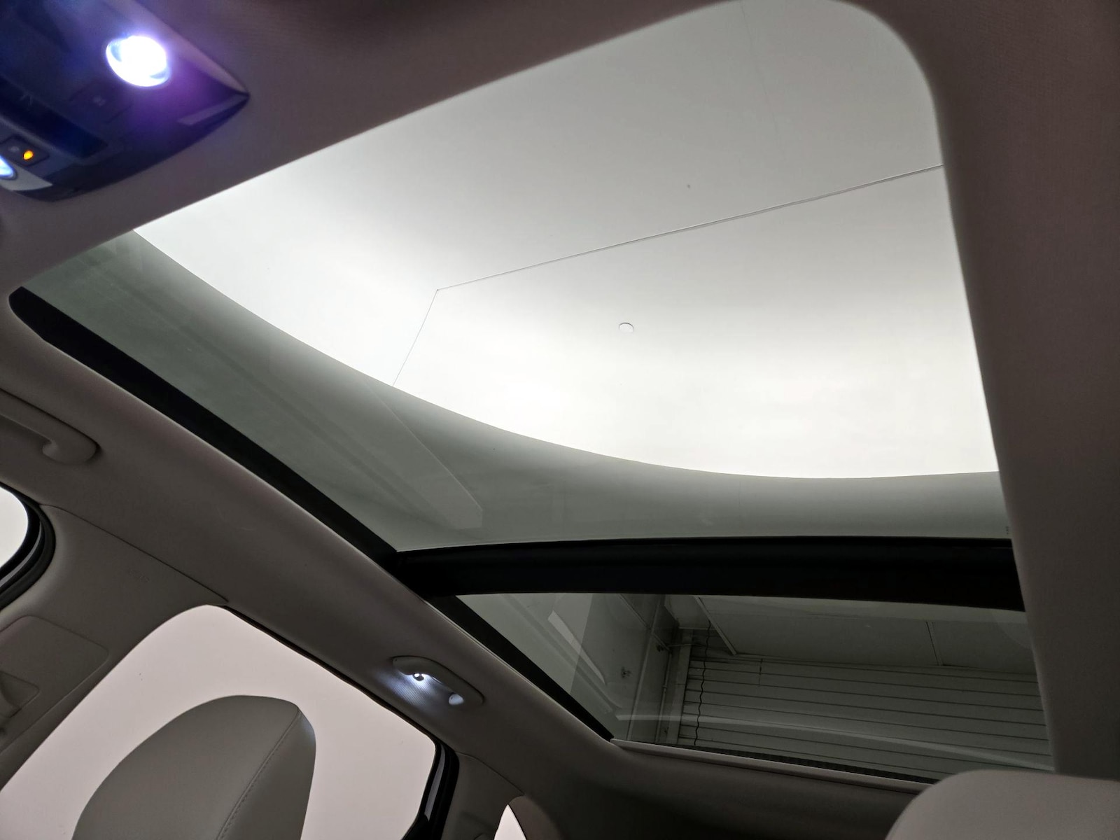 Panoramic Sunroof