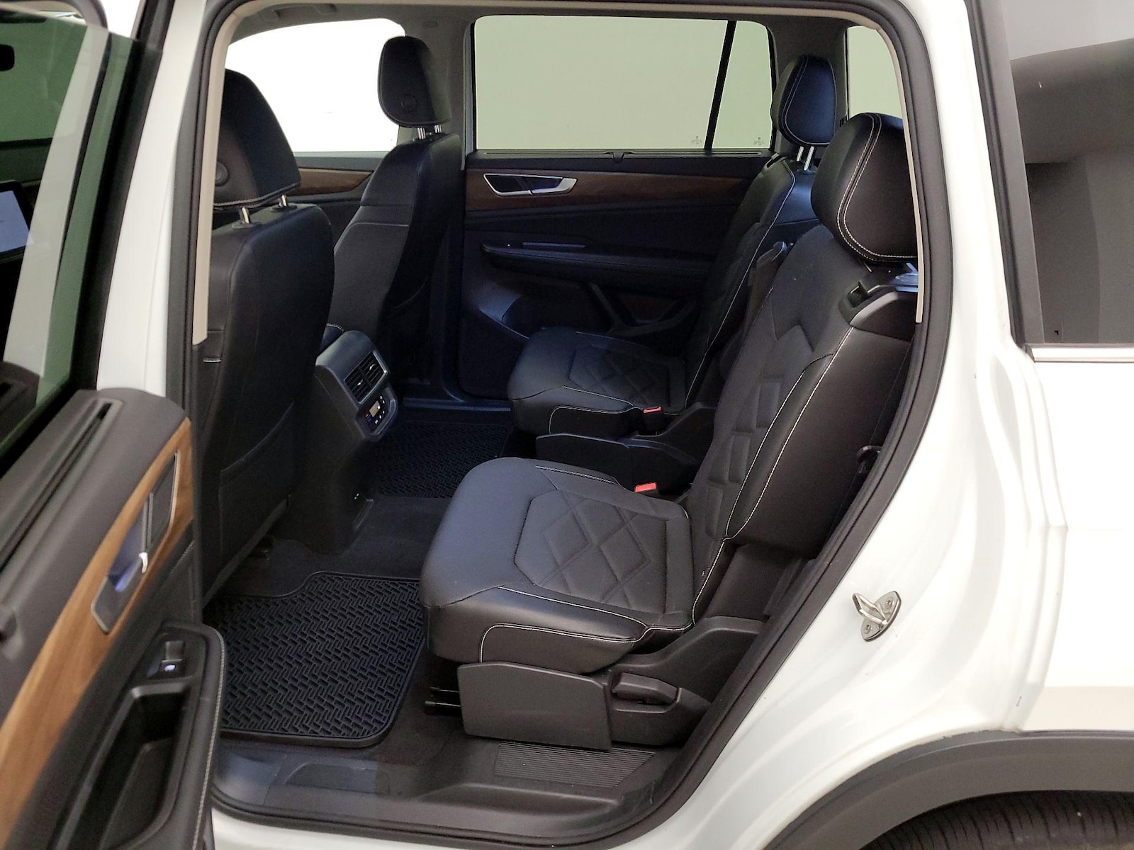 Rear Air Conditioning