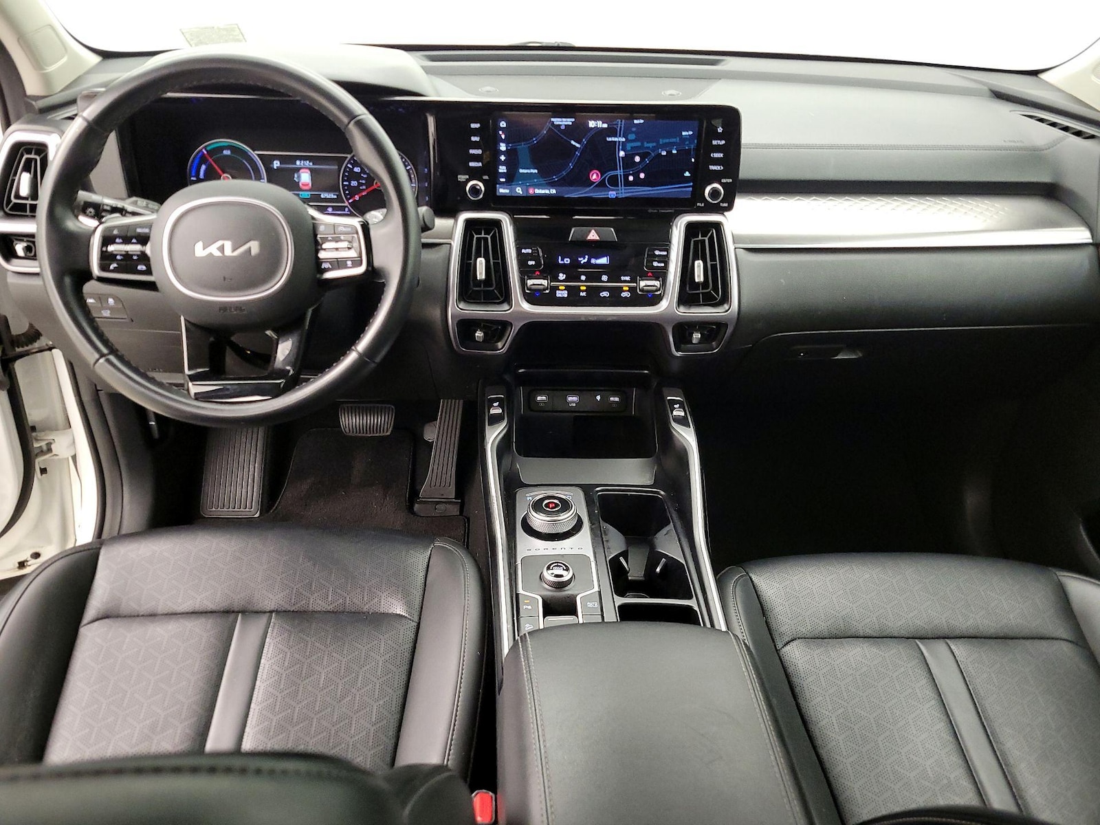 Apple CarPlay® & Android Auto™