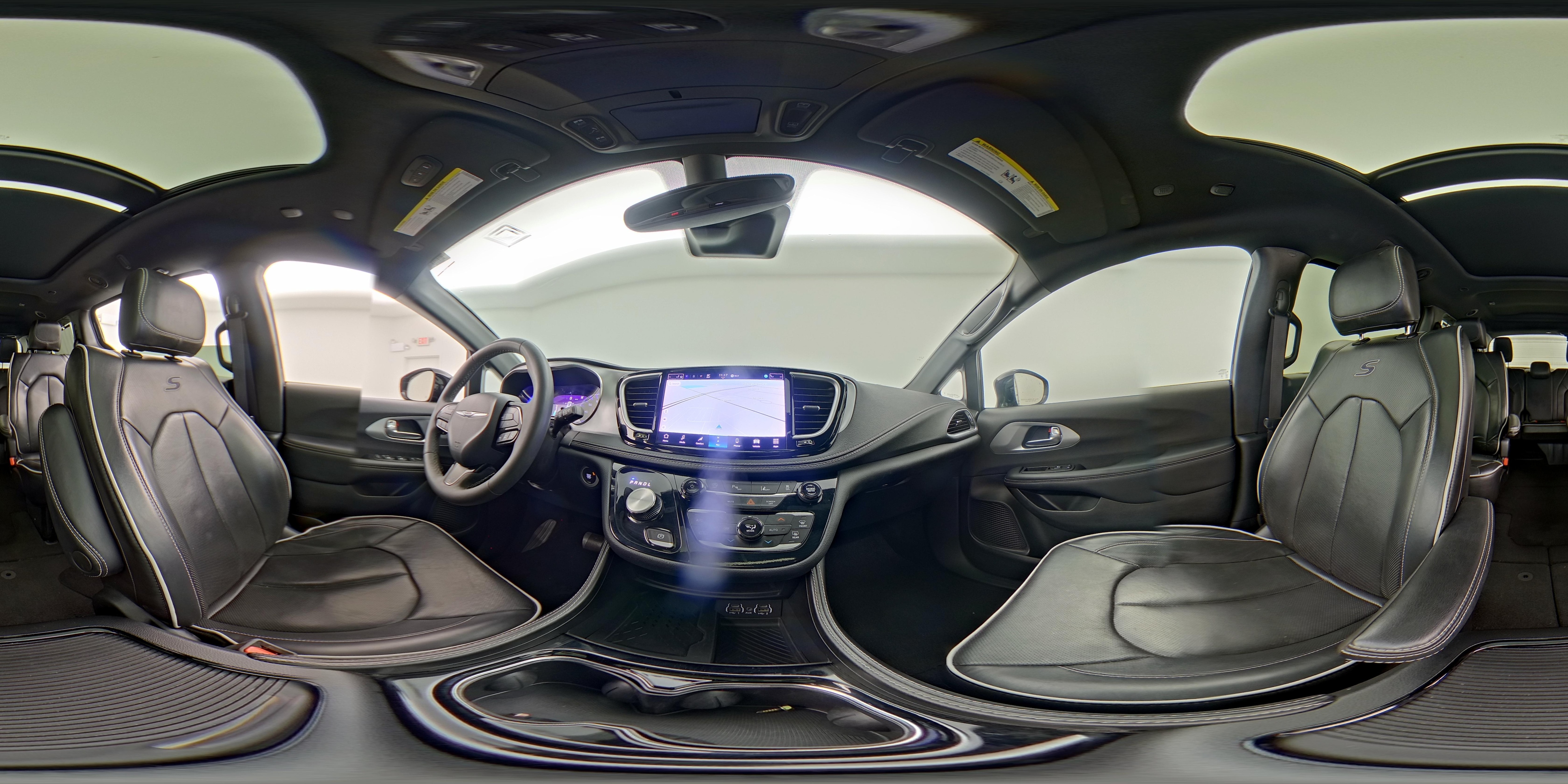 2025 Chrysler Pacifica Limited - Photo 27