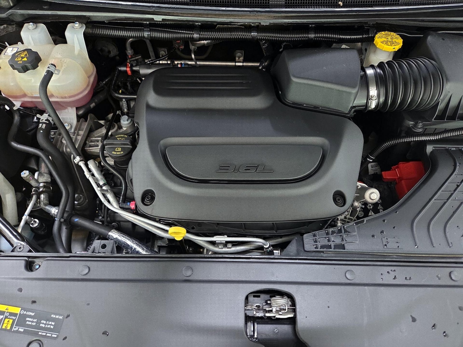 2025 Chrysler Pacifica Limited - Photo 25