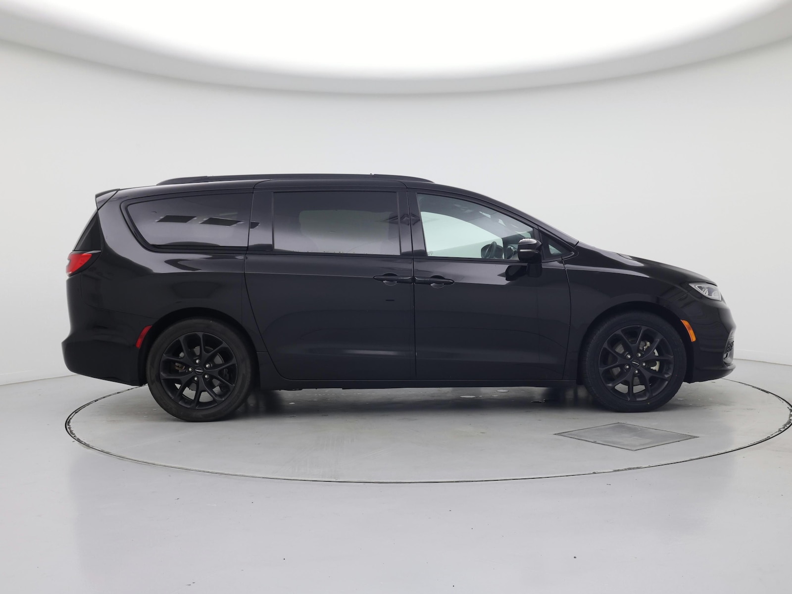 2025 Chrysler Pacifica Limited - Photo 8