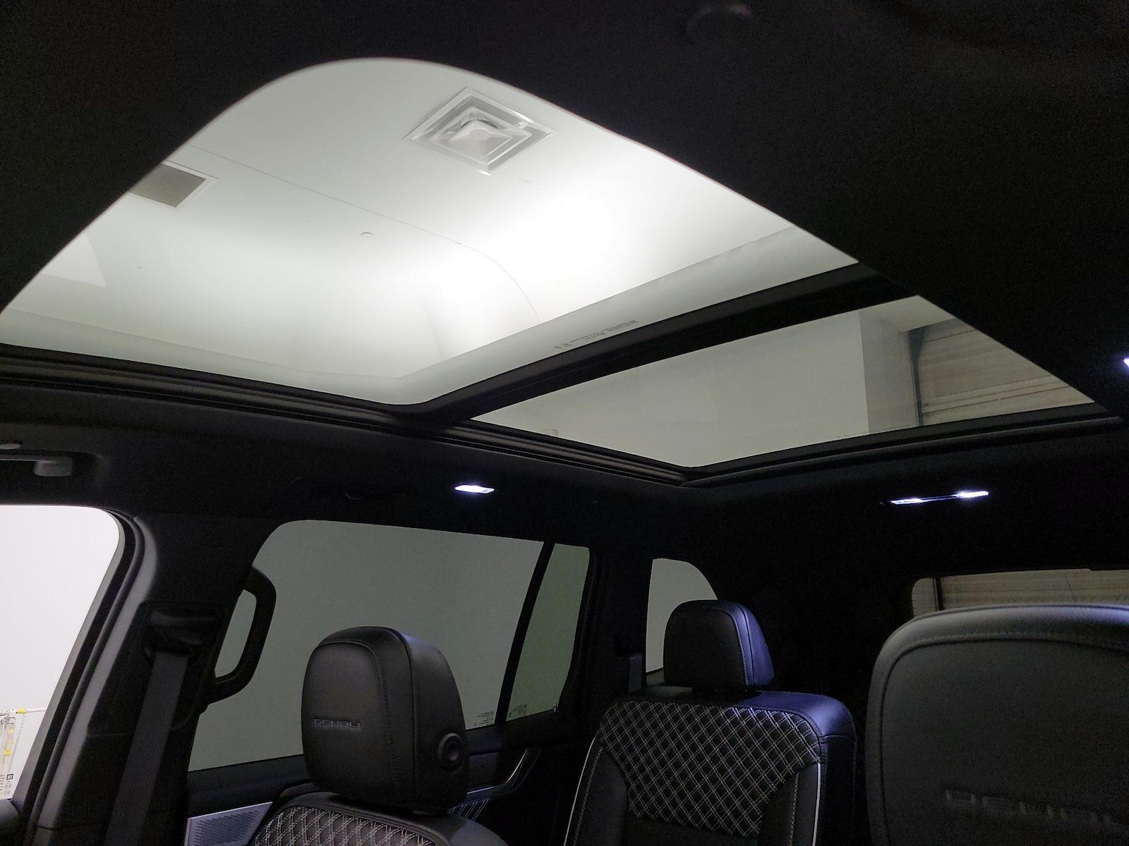 Panoramic Sunroof