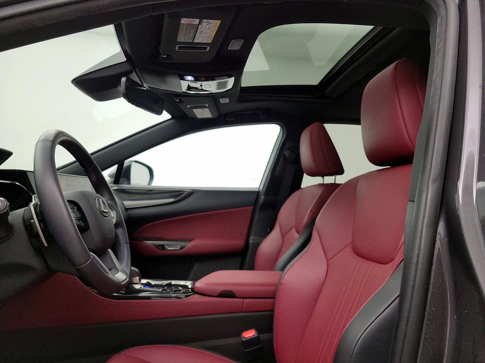 Sunroof(s) & Overhead Airbags