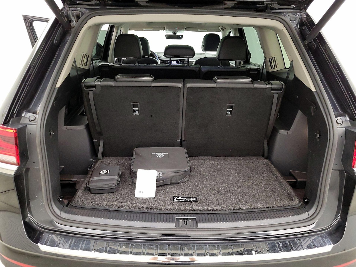 Trunk/Cargo (Seats Up)