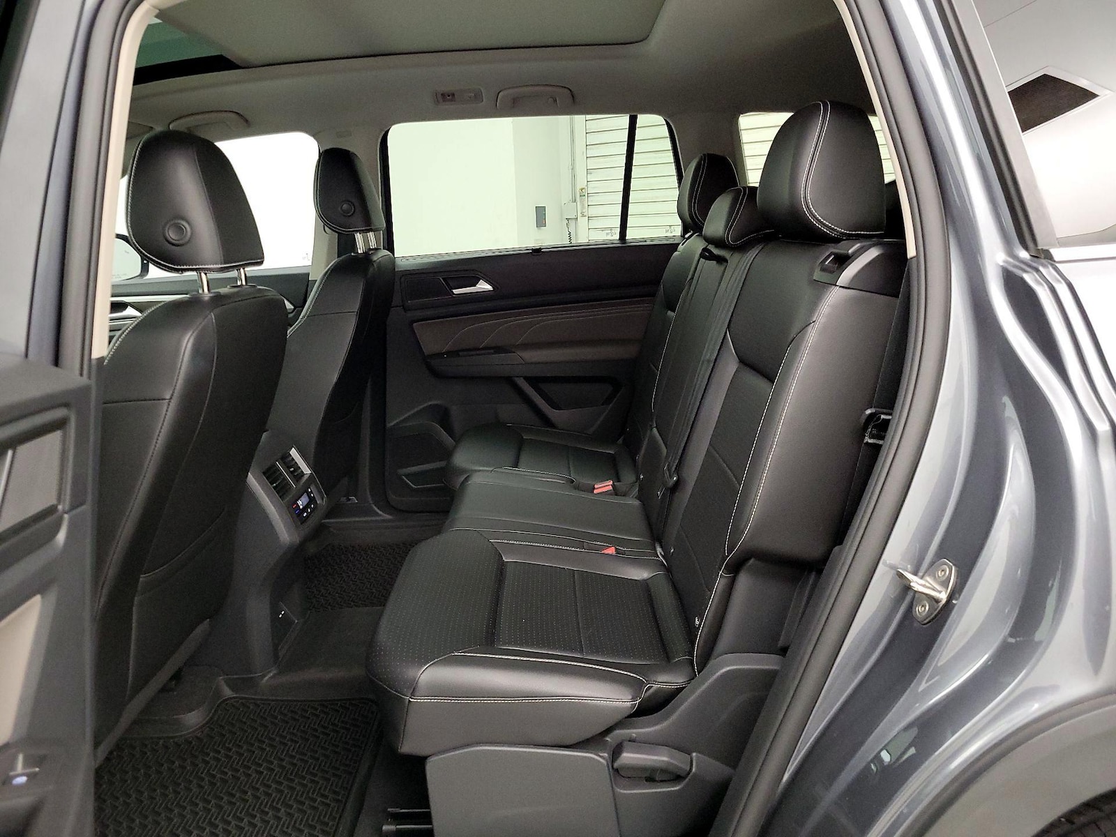 Rear Air Conditioning
