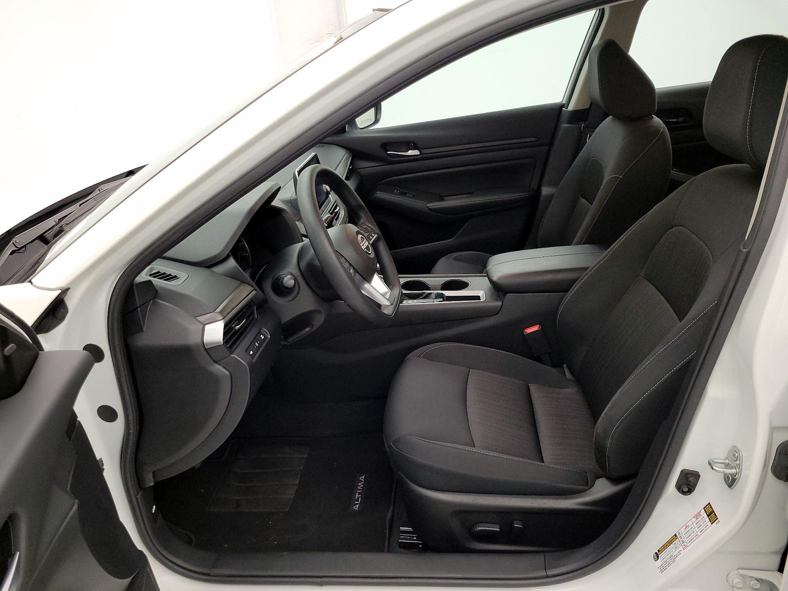 Power Seat(s) & Side Airbags