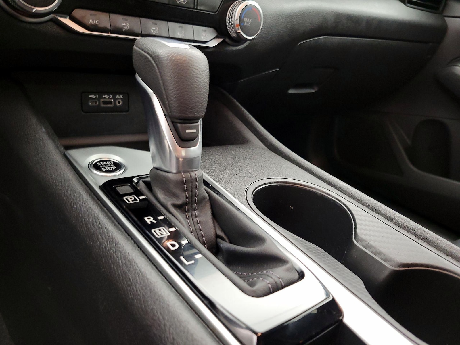 2025 Nissan Altima SV - Photo 17