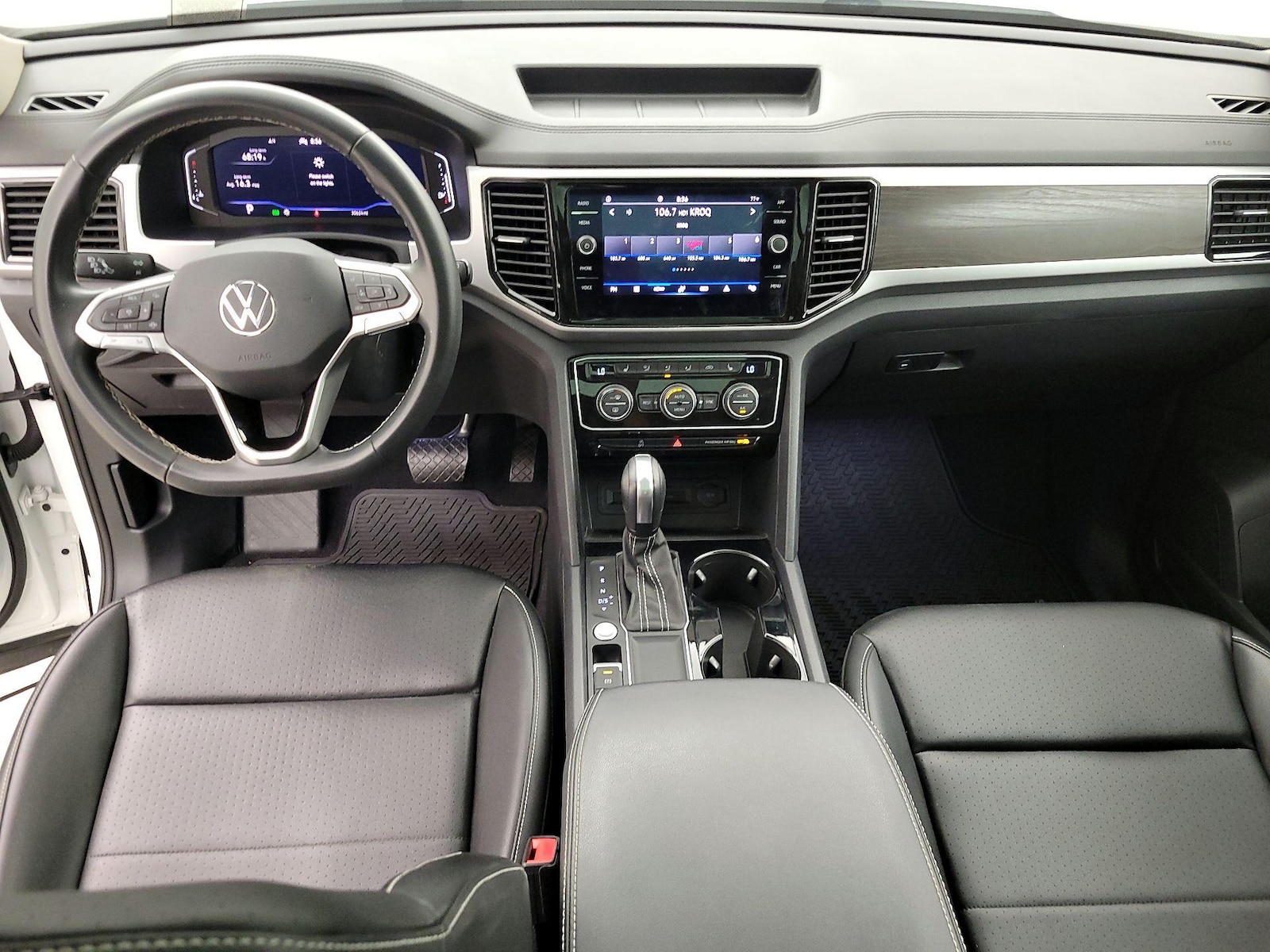 Apple CarPlay® & Android Auto™