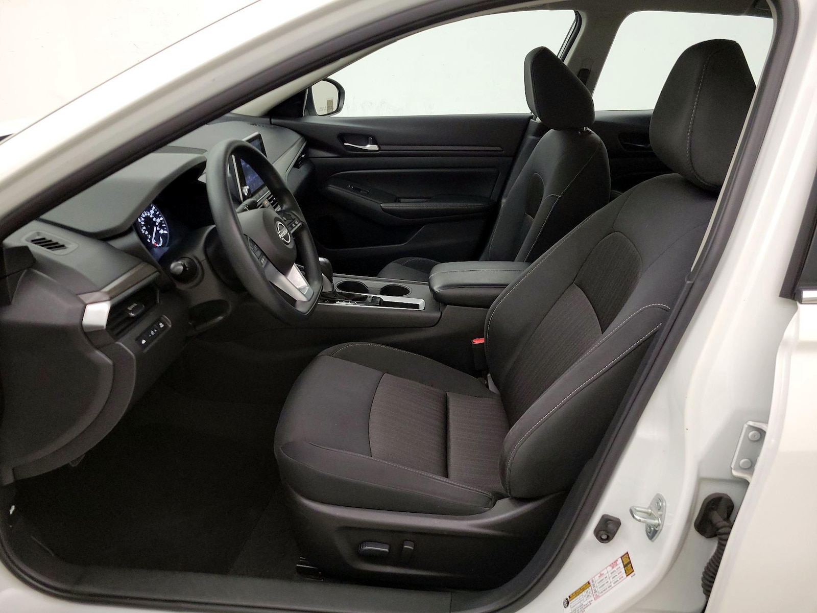 Power Seat(s) & Side Airbags