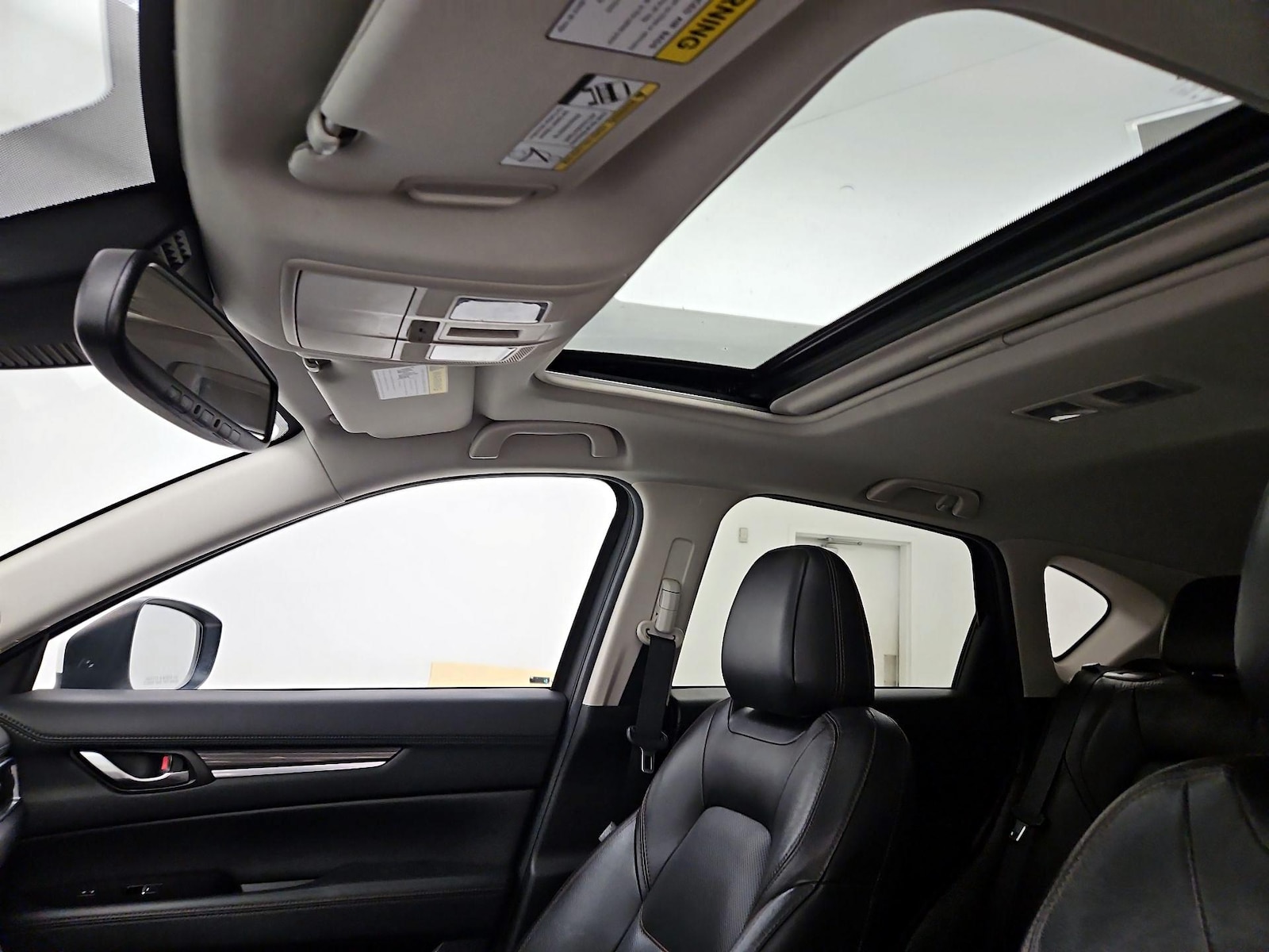Sunroof(s) & Overhead Airbags
