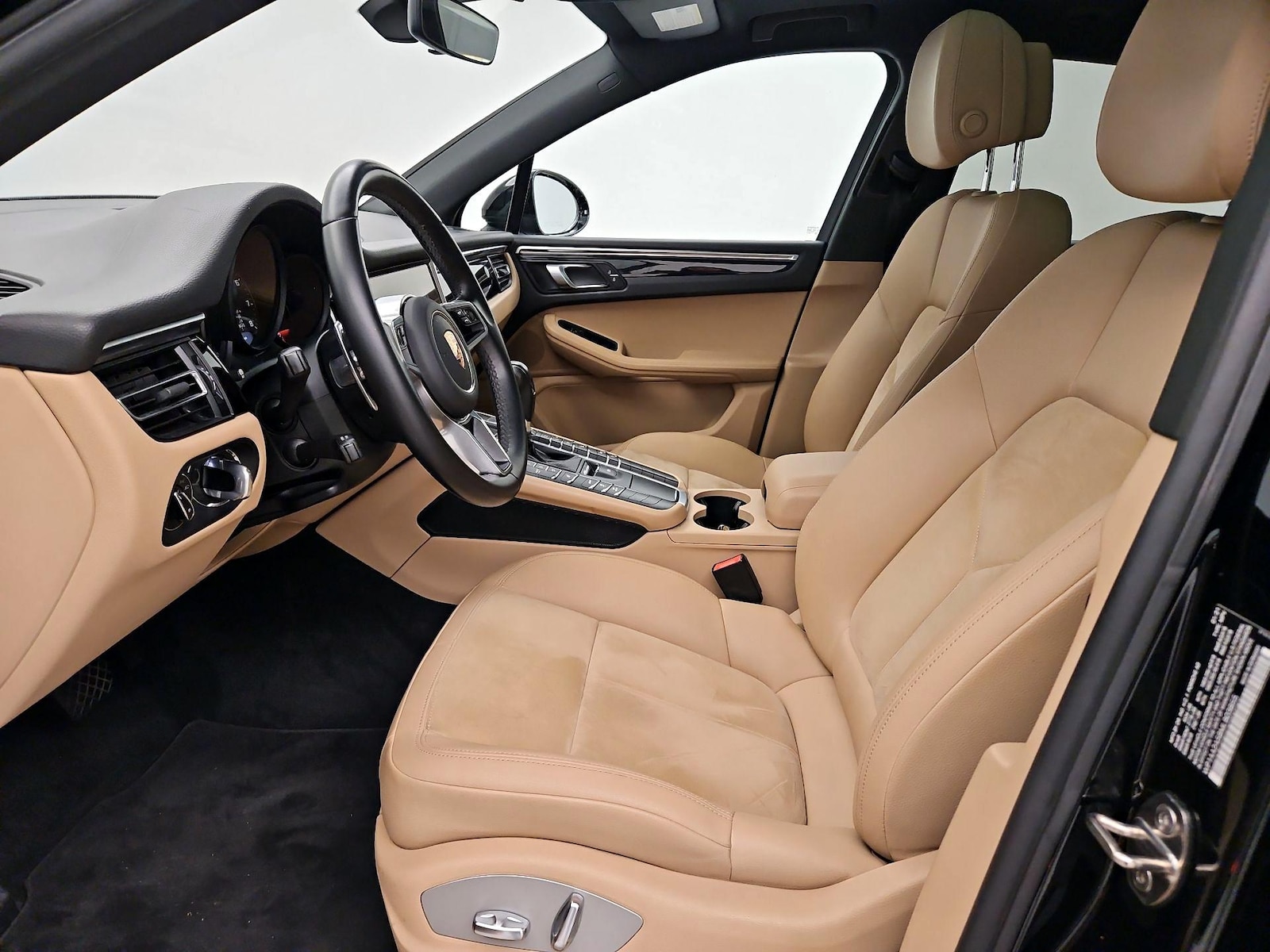 Power Seat(s) & Leather Seats