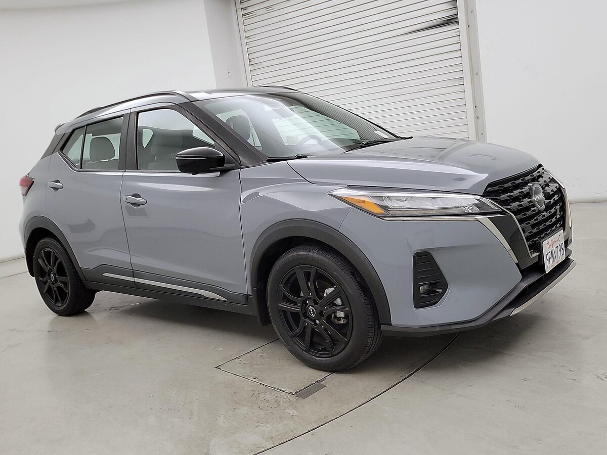 Featured vehicle