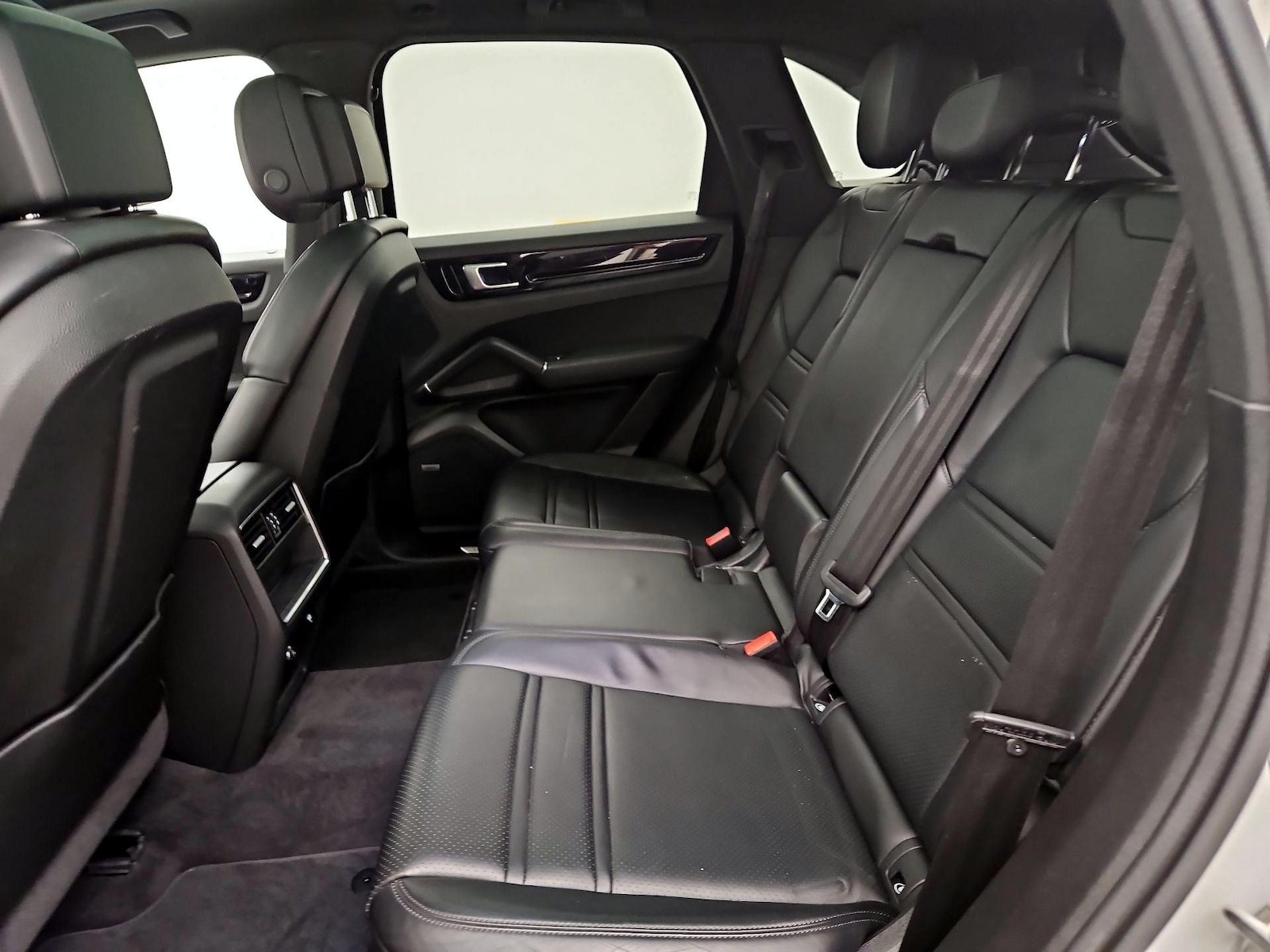 Rear Air Conditioning
