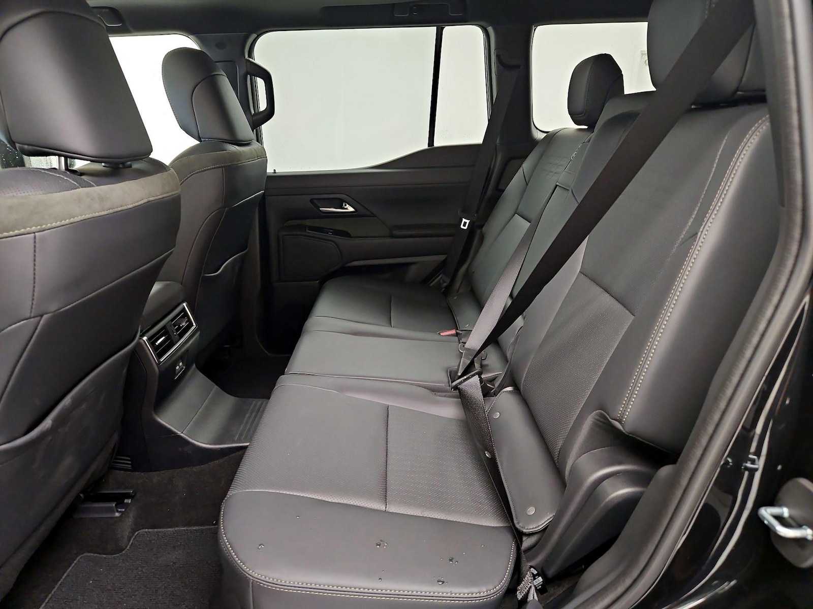 Rear Air Conditioning