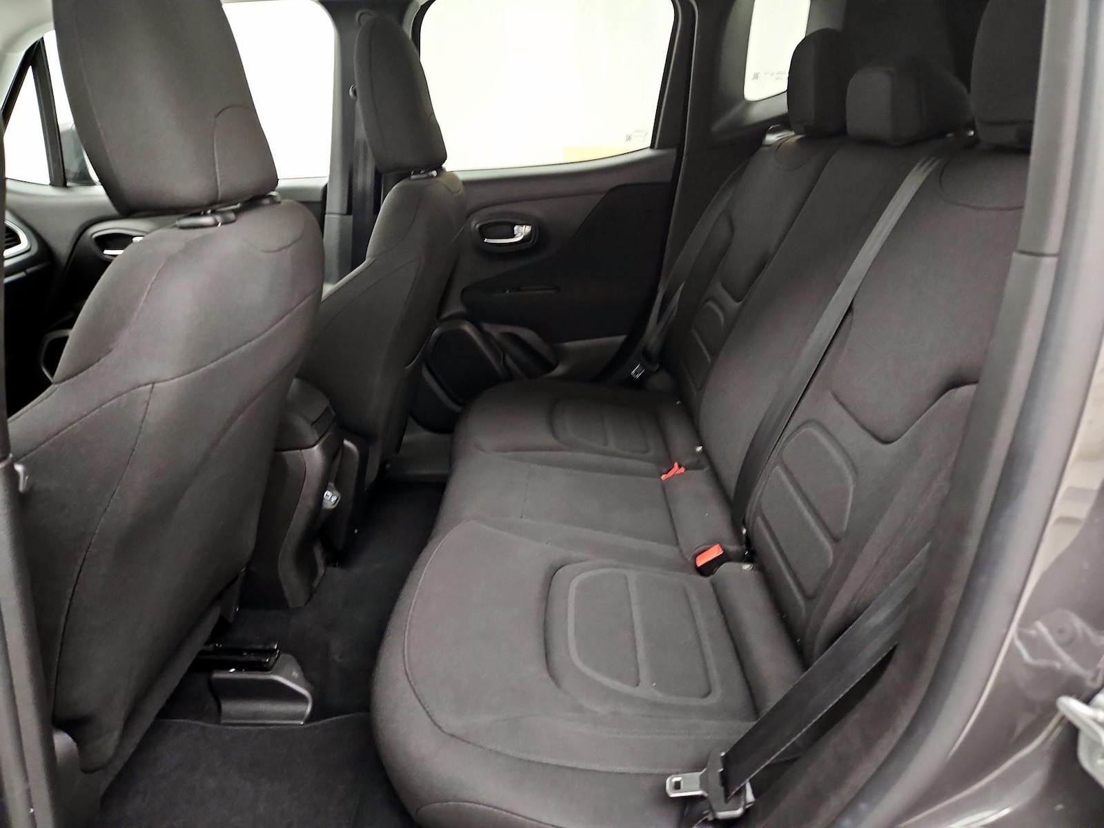2021 Jeep Renegade Latitude - Photo 20