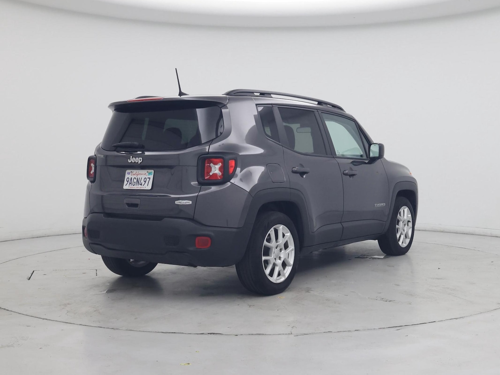 2021 Jeep Renegade Latitude - Photo 9