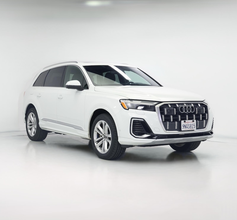 2025 Audi Q7 Premium Plus