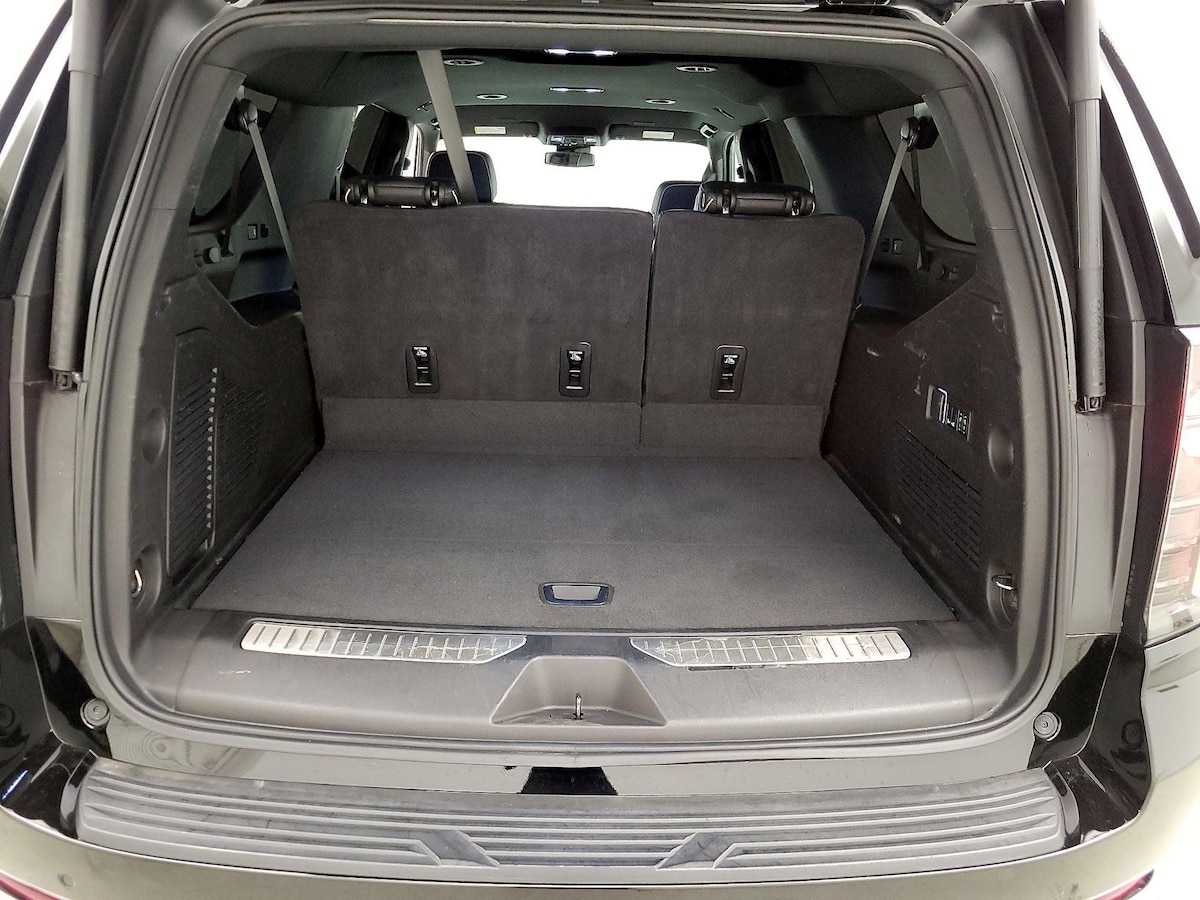 Trunk/Cargo (Seats Up)