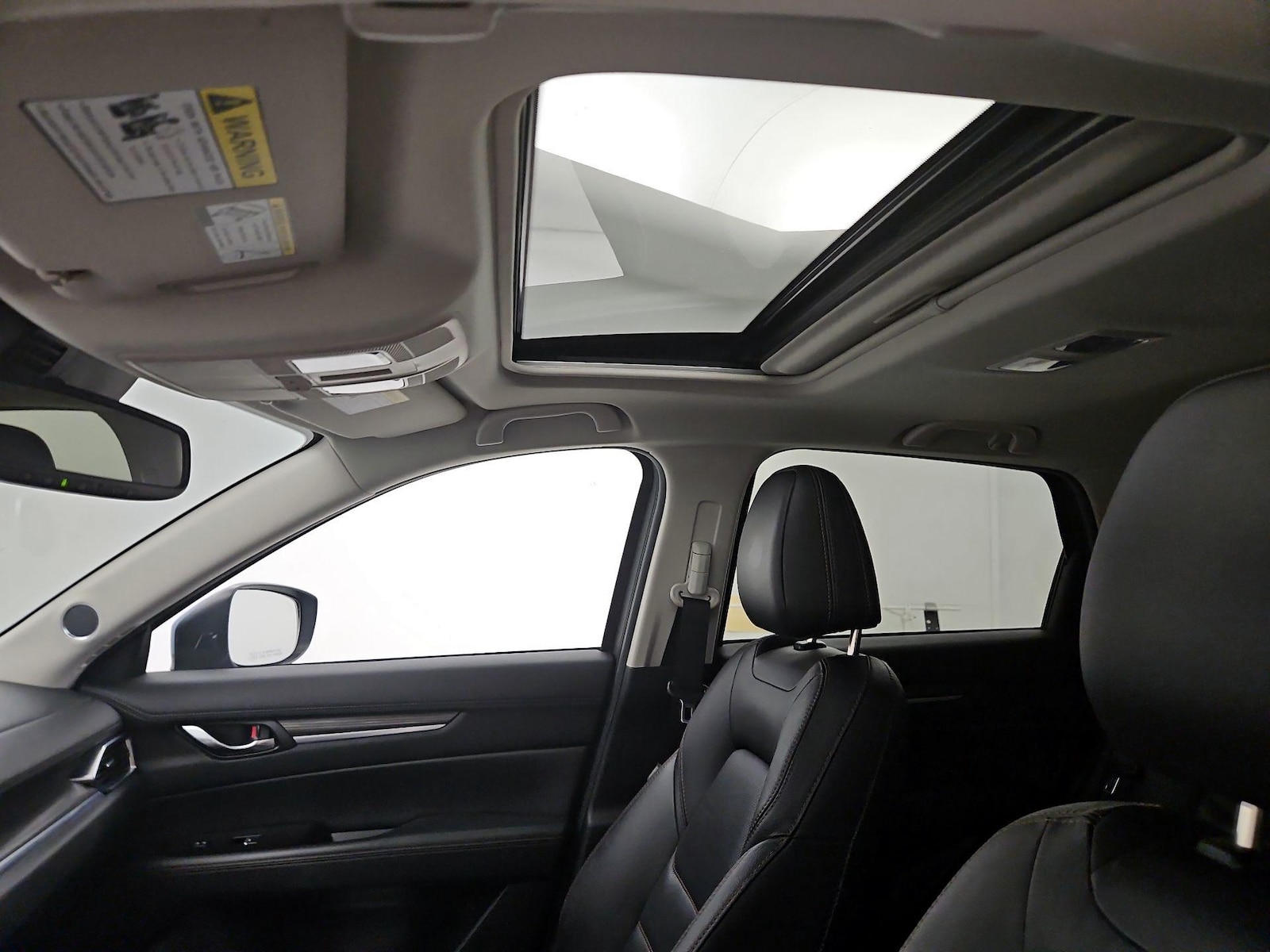 Sunroof(s) & Overhead Airbags