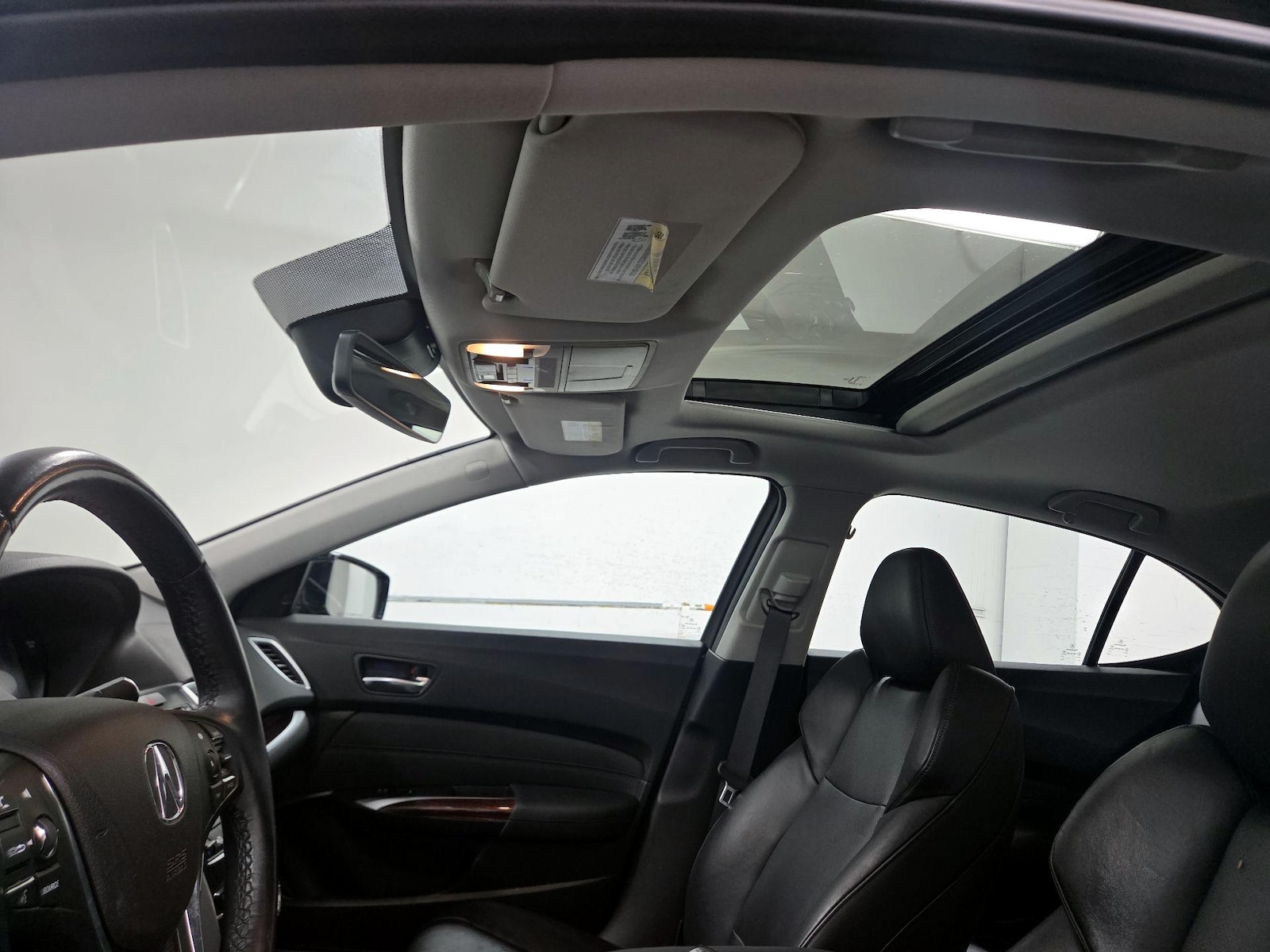 Sunroof(s) & Overhead Airbags