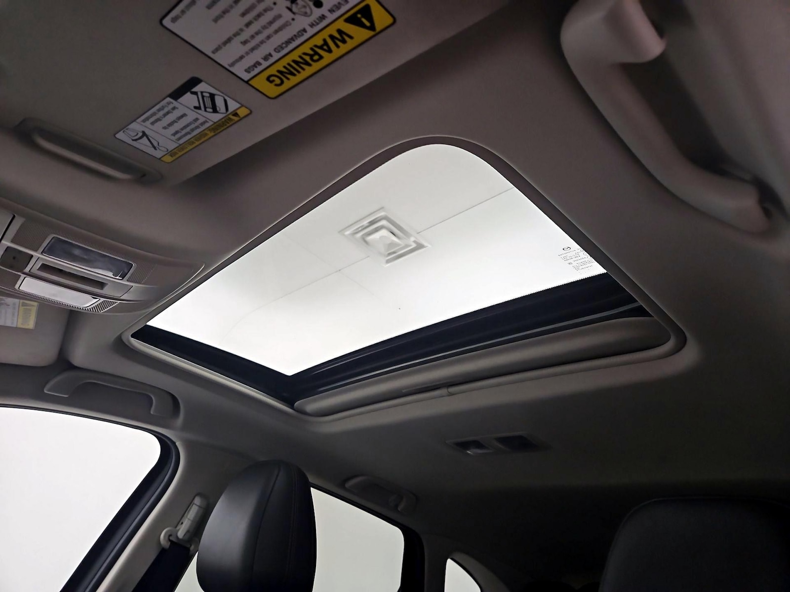Sunroof(s) & Overhead Airbags