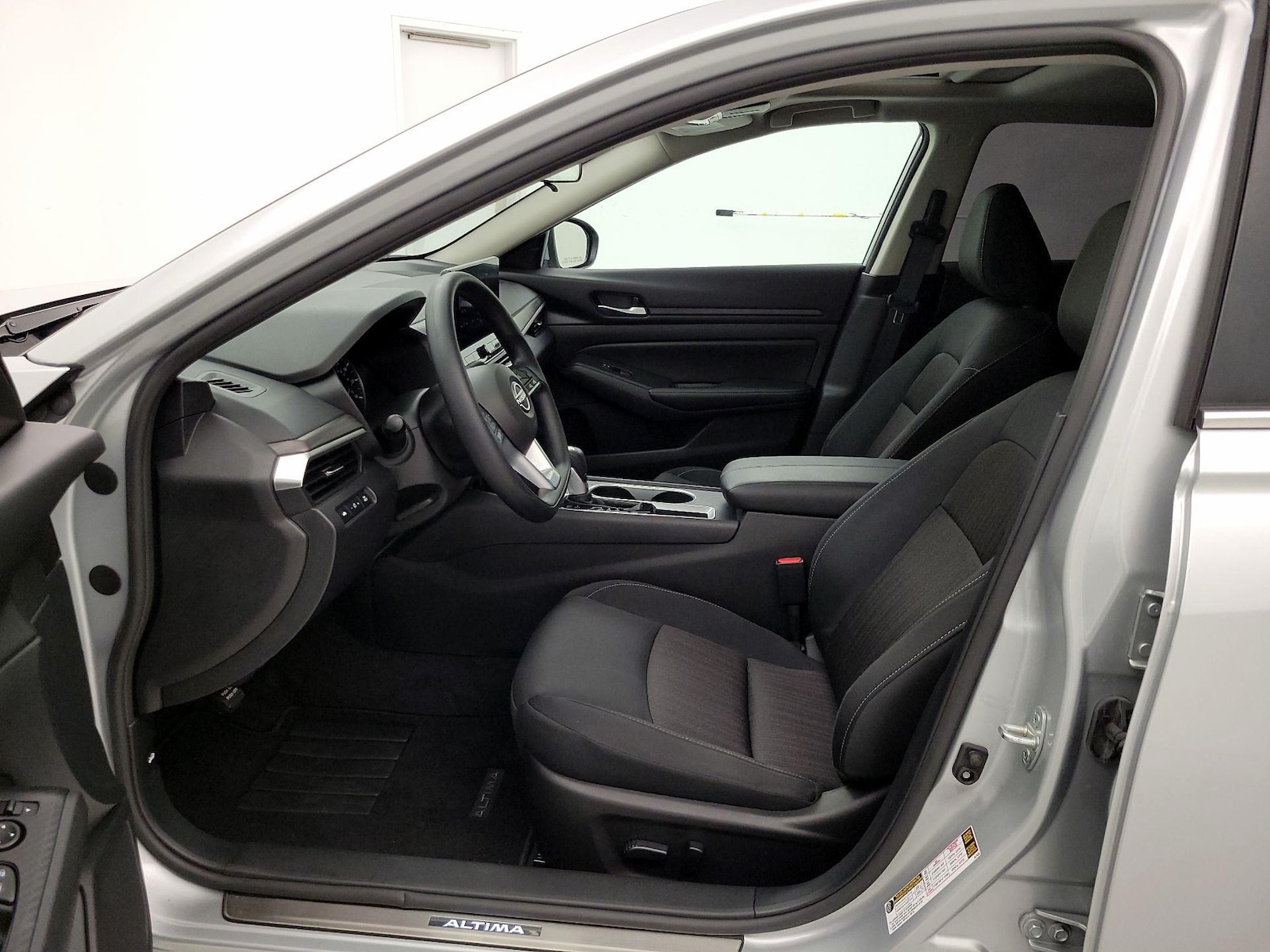 Power Seat(s) & Side Airbags