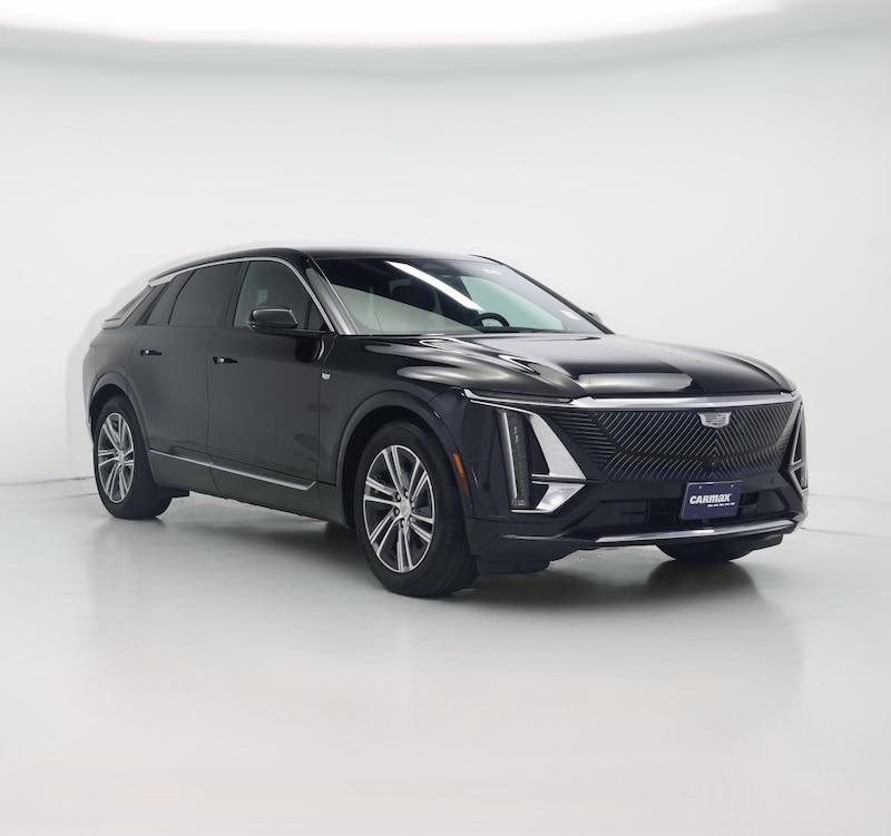 2024 Cadillac LYRIQ Luxury 2