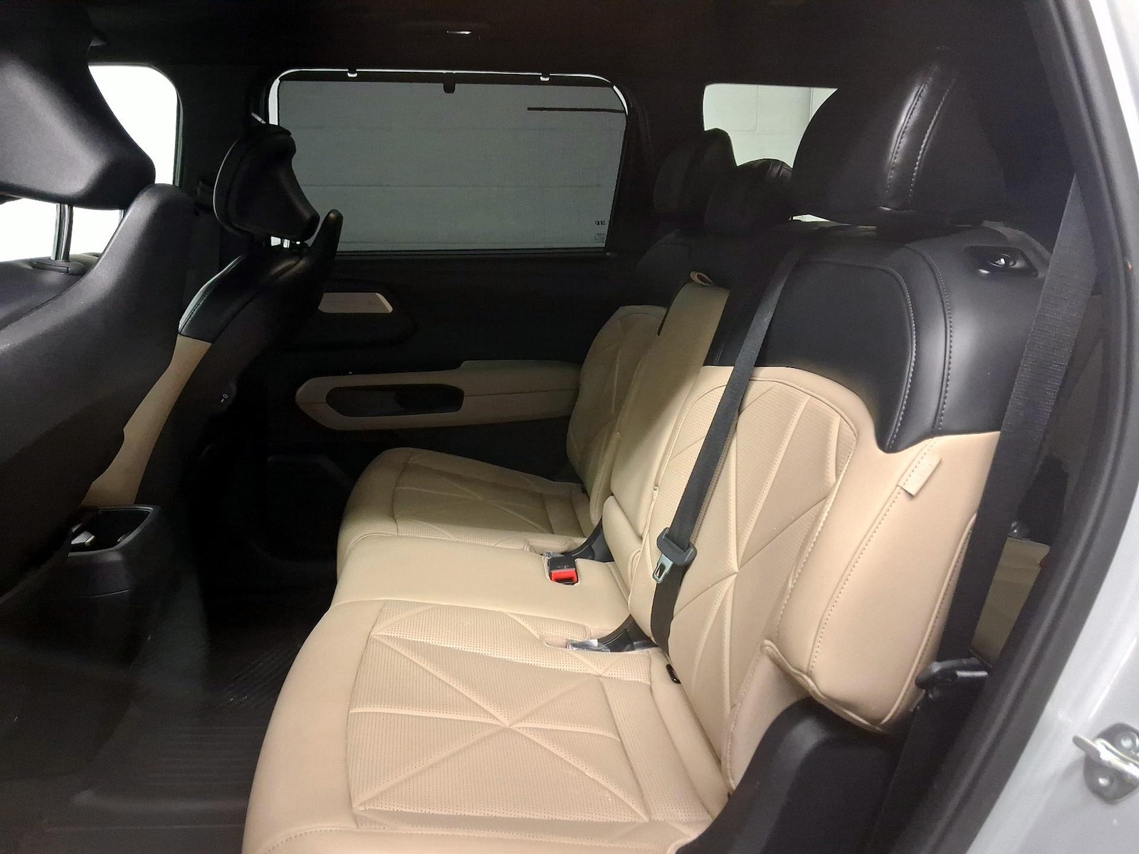 Rear Air Conditioning