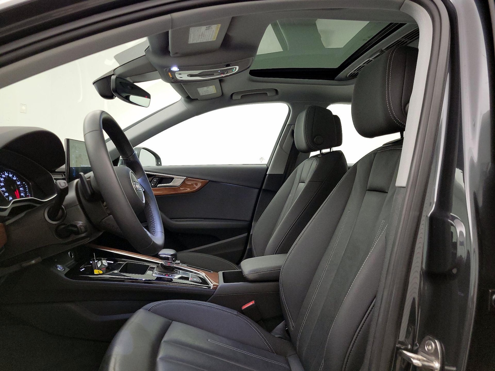 Sunroof(s) & Overhead Airbags