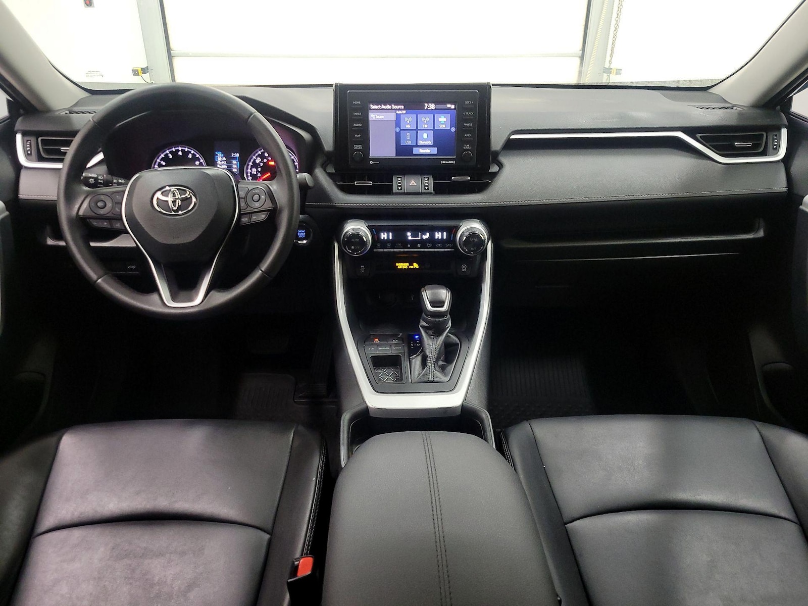 Apple CarPlay® & Android Auto™