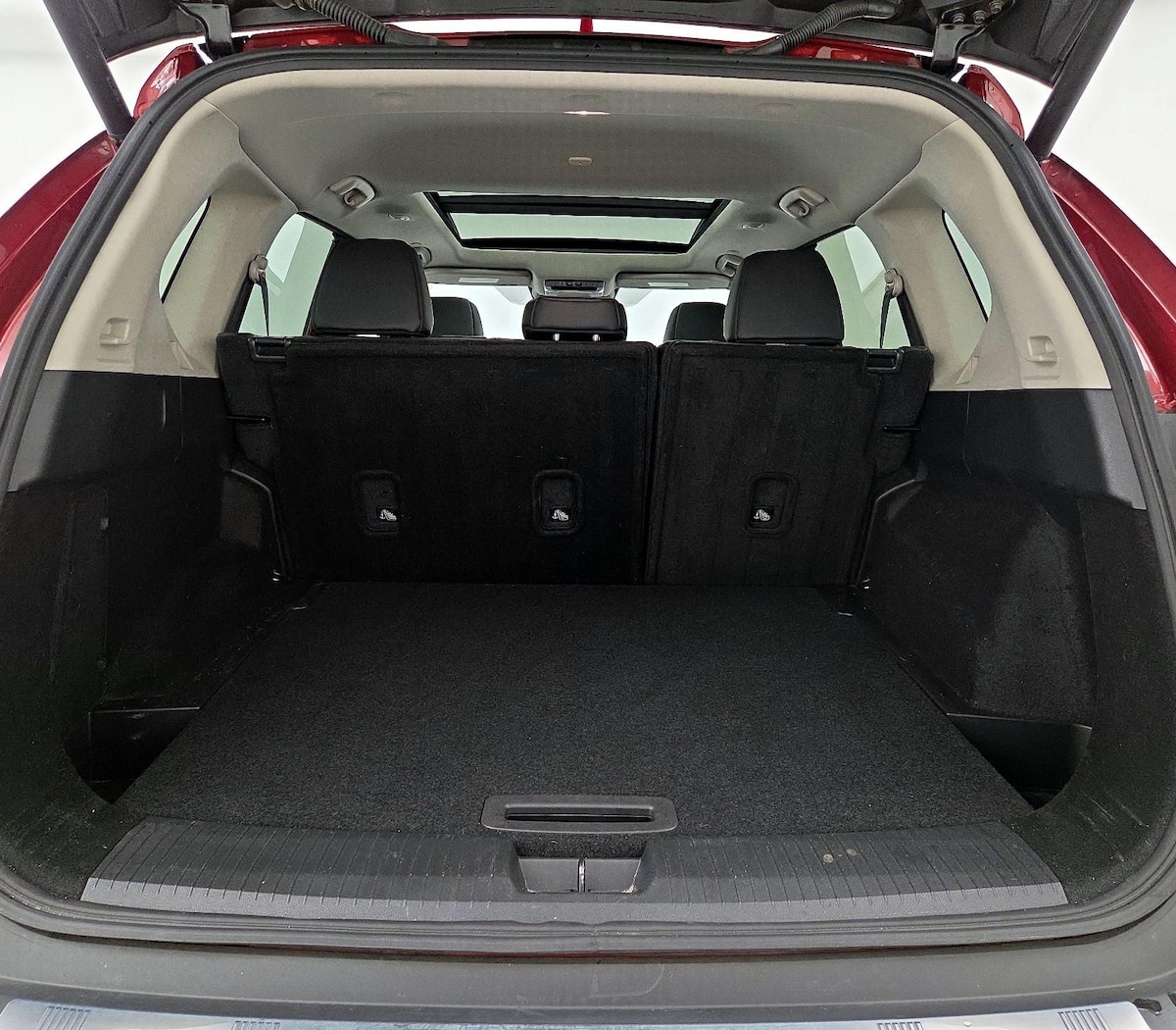 Trunk/Cargo (Seats Up)