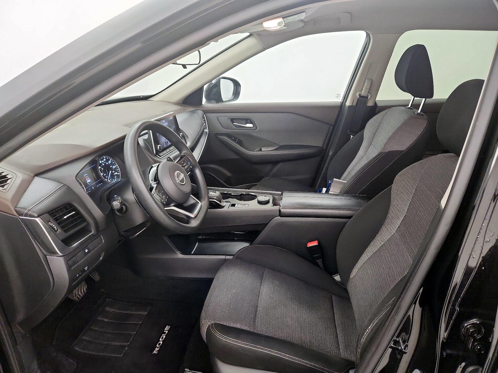 Power Seat(s) & Side Airbags