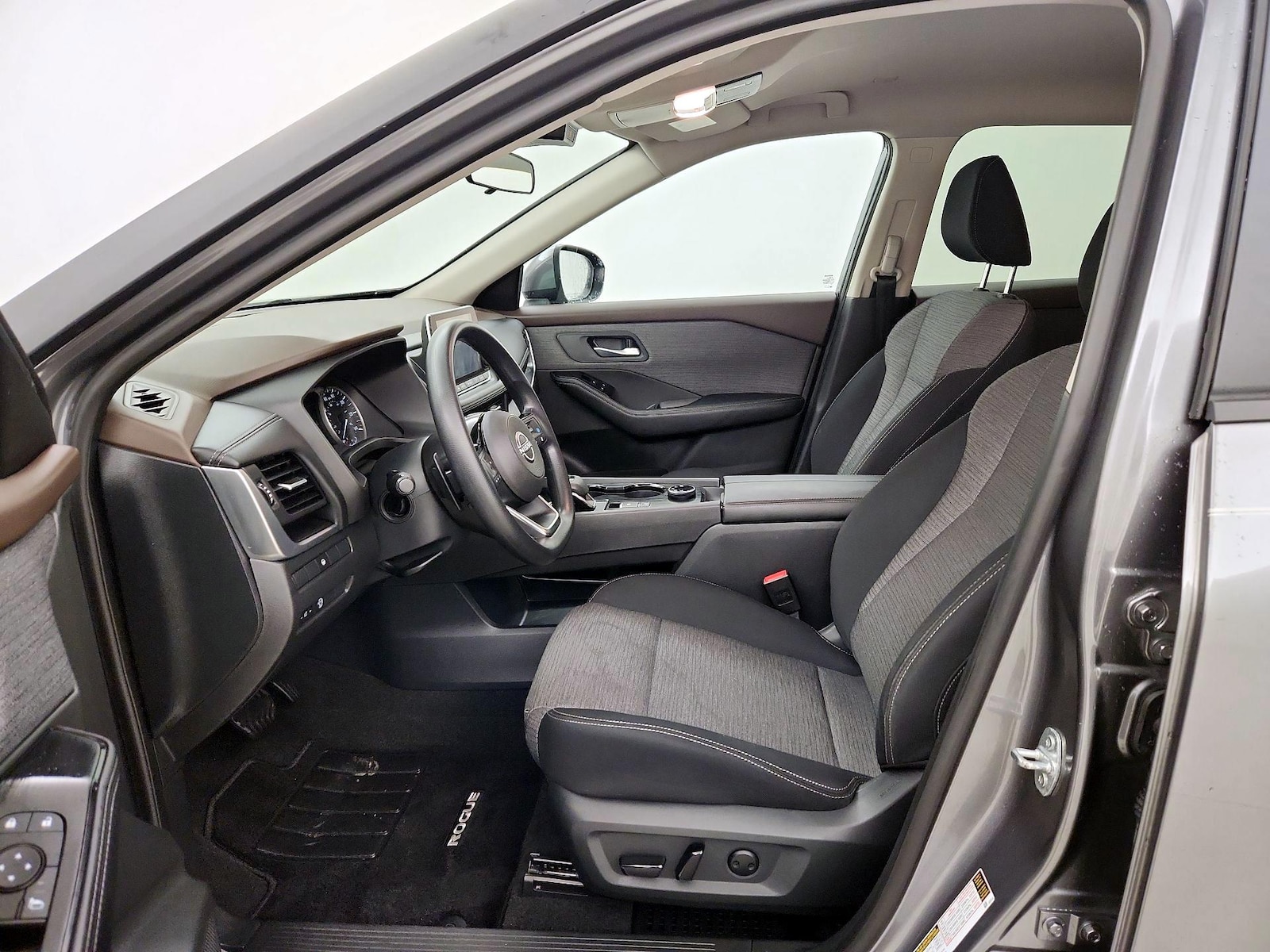 Power Seat(s) & Side Airbags