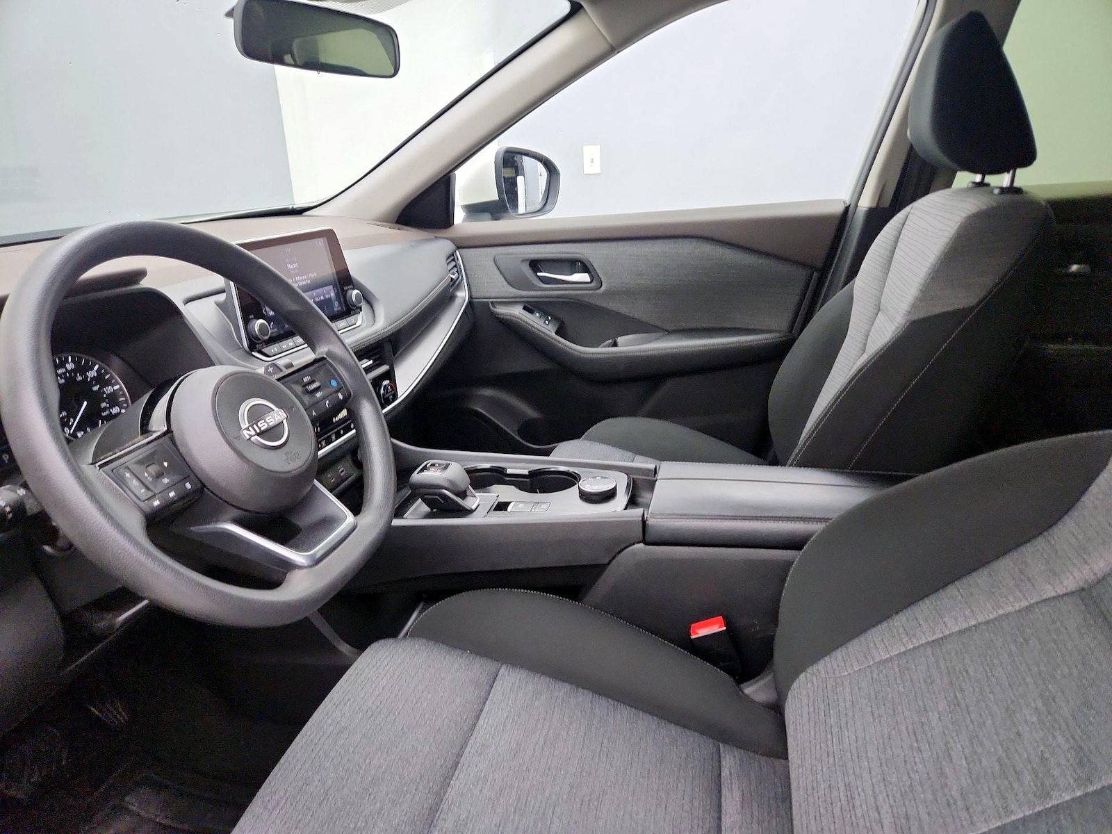 Power Seat(s) & Side Airbags