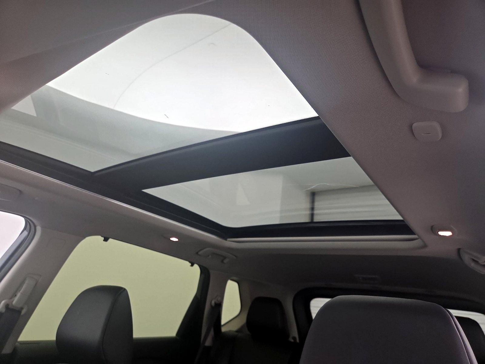 Panoramic Sunroof