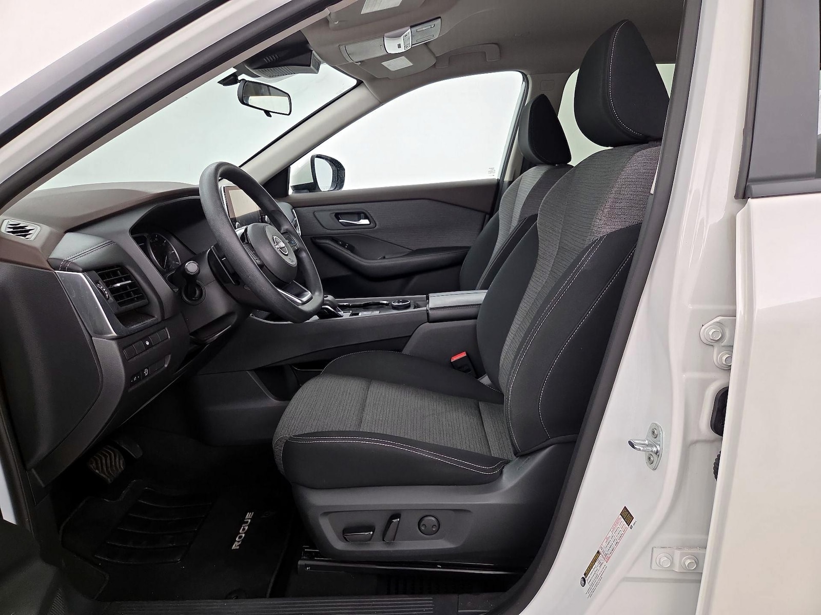 Power Seat(s) & Side Airbags